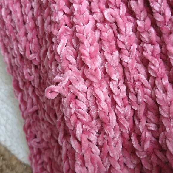 DONATING SOON Cozy Pink Chenille Chunky Knit Scarf - Picture 5 of 5